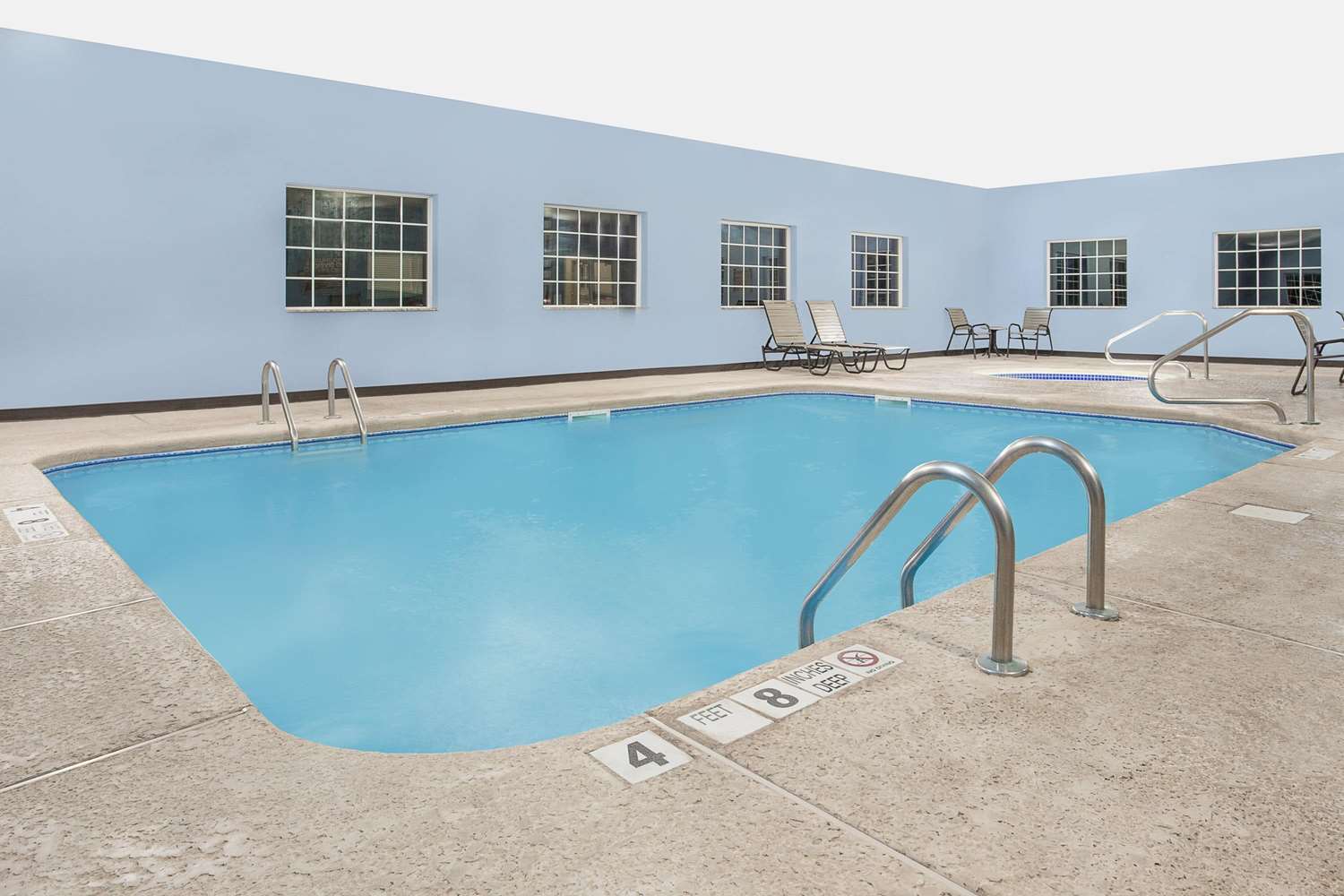 Microtel Inn & Suites By Wyndham Mansfield 7/12