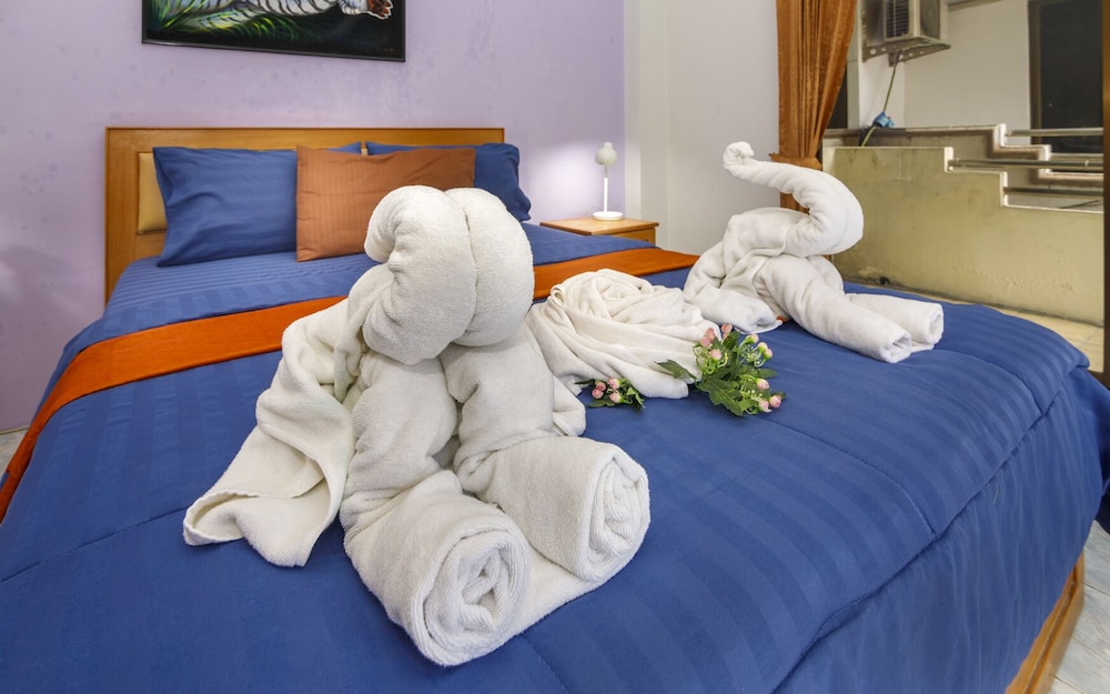 Travellers Rest Hotel 29/40