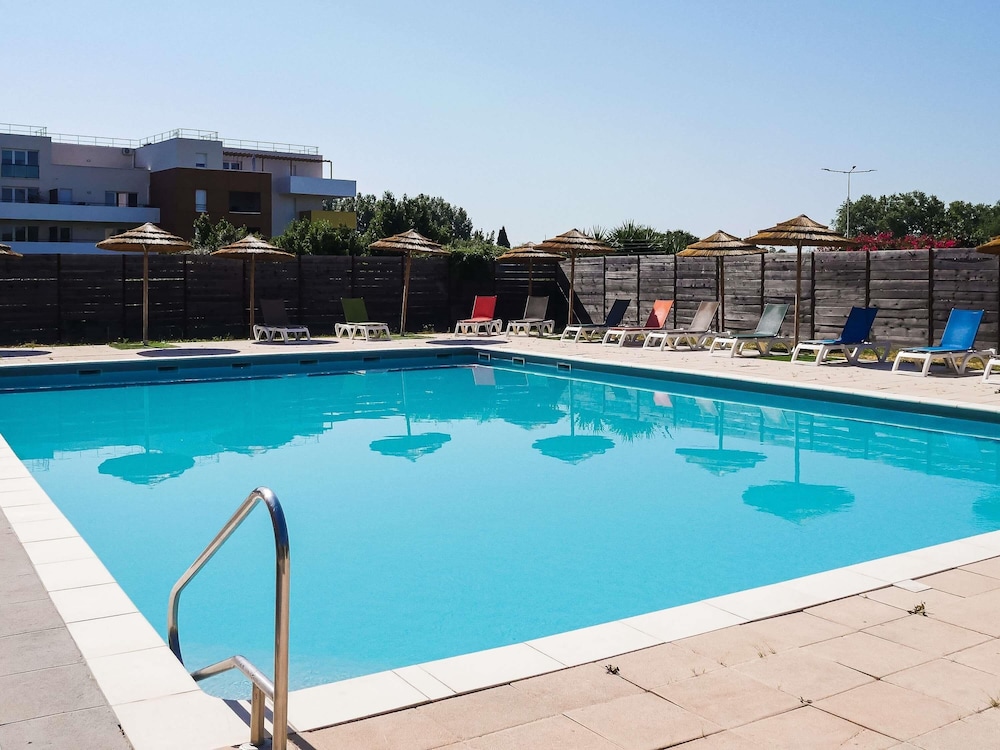 IBIS BUDGET ARLES PALAIS DES CONGRES 28/47