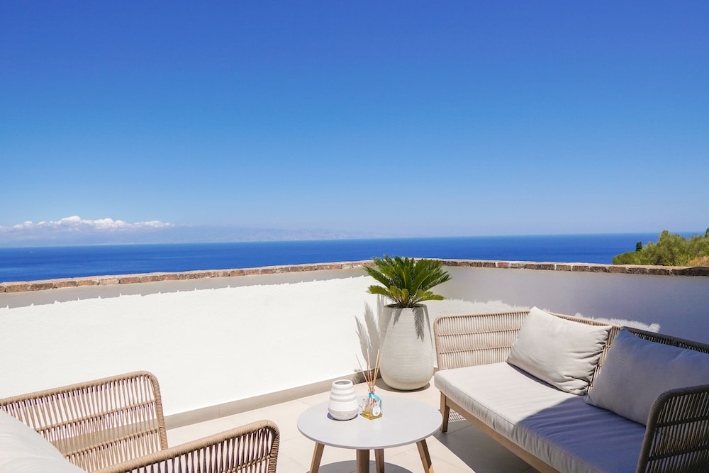 Hotel Villa Fiorita 27/66