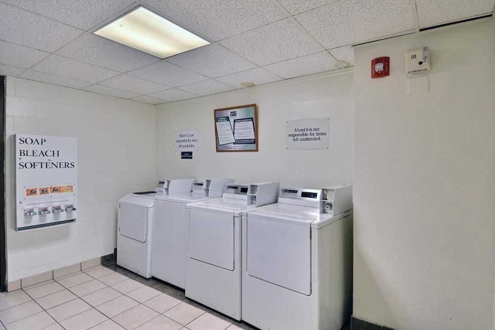Motel6 Danvers, MA - Boston North 7/58