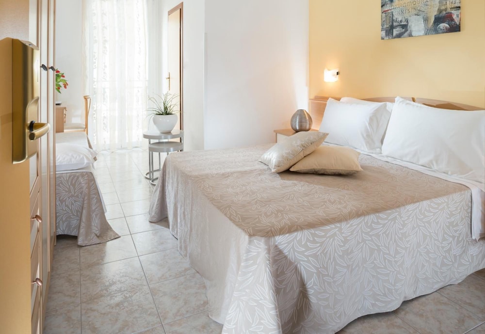 Hotel Bellerofonte 3/34