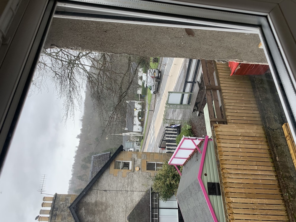 1 Loch Ness Hostel 28/45