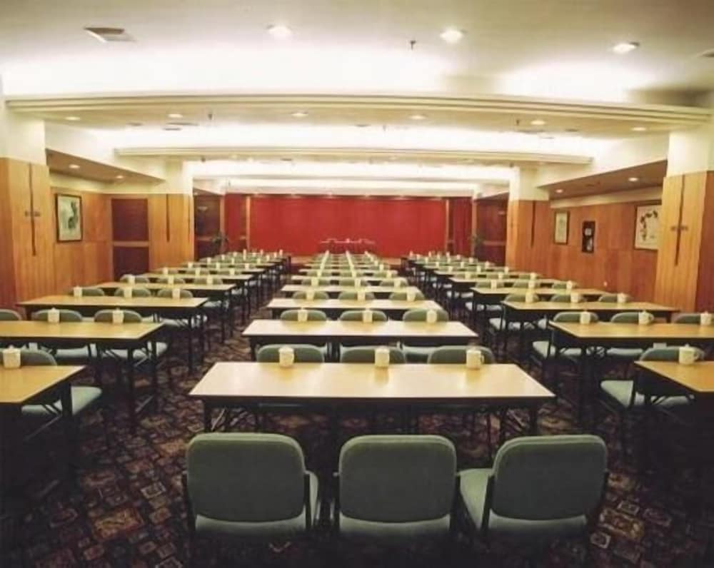 Jinjiang Inn Naning Chaoyang Square Renmin Park 33/35