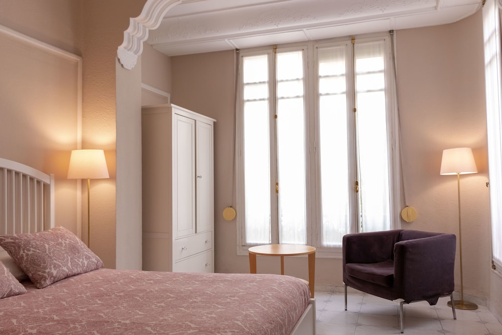 B&B Hi Valencia Canovas 20/60