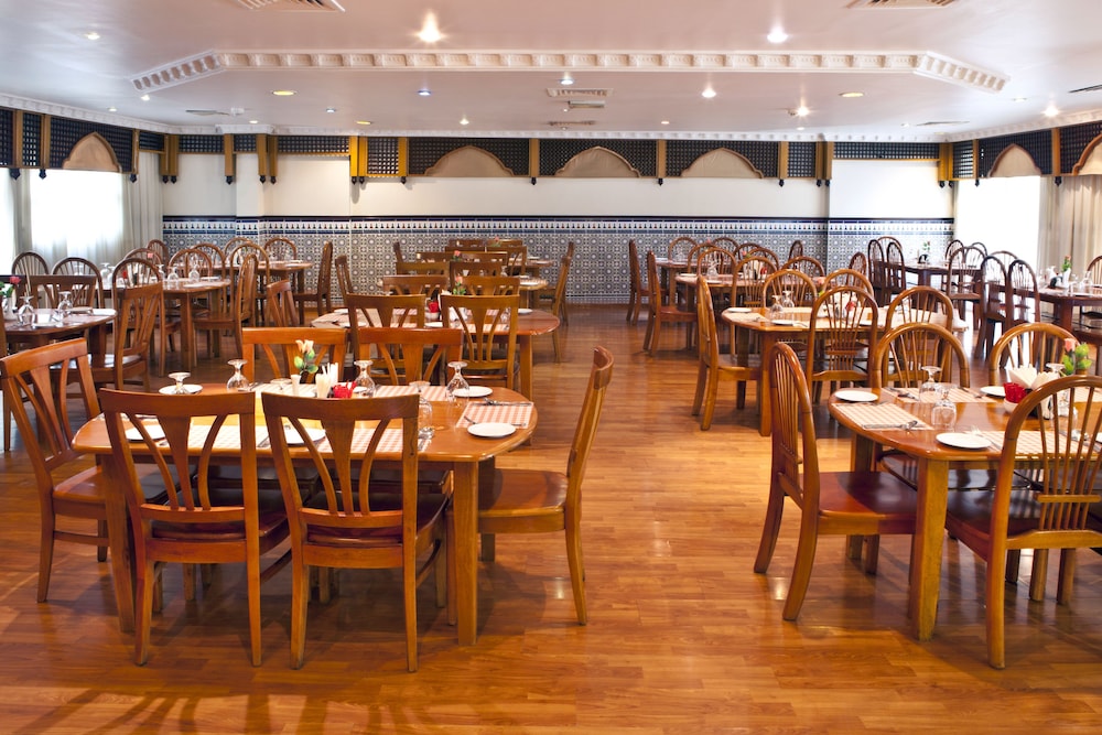 restaurant-cafeteria
