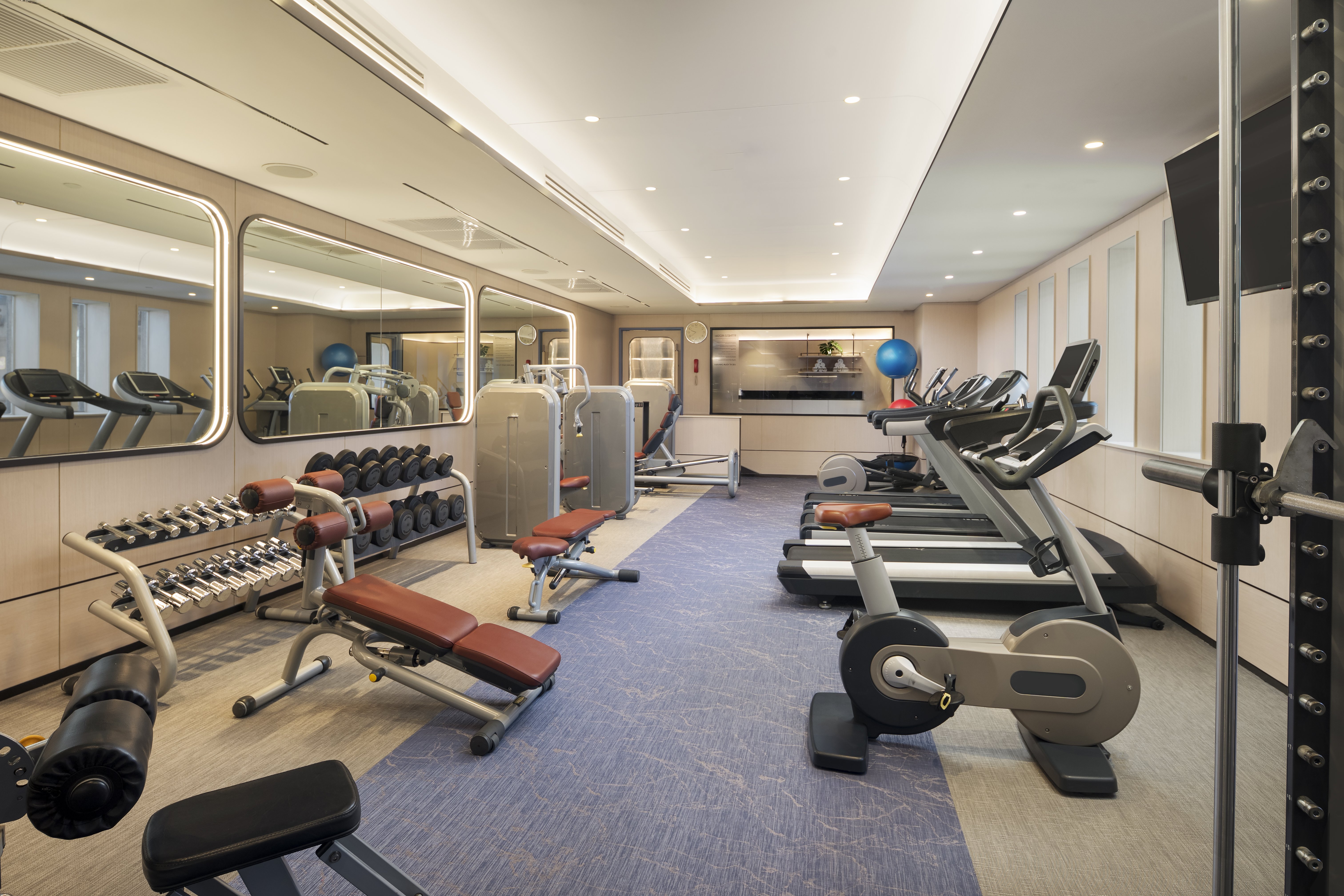 Crowne Plaza Bangkok Lumpini Park 34/77