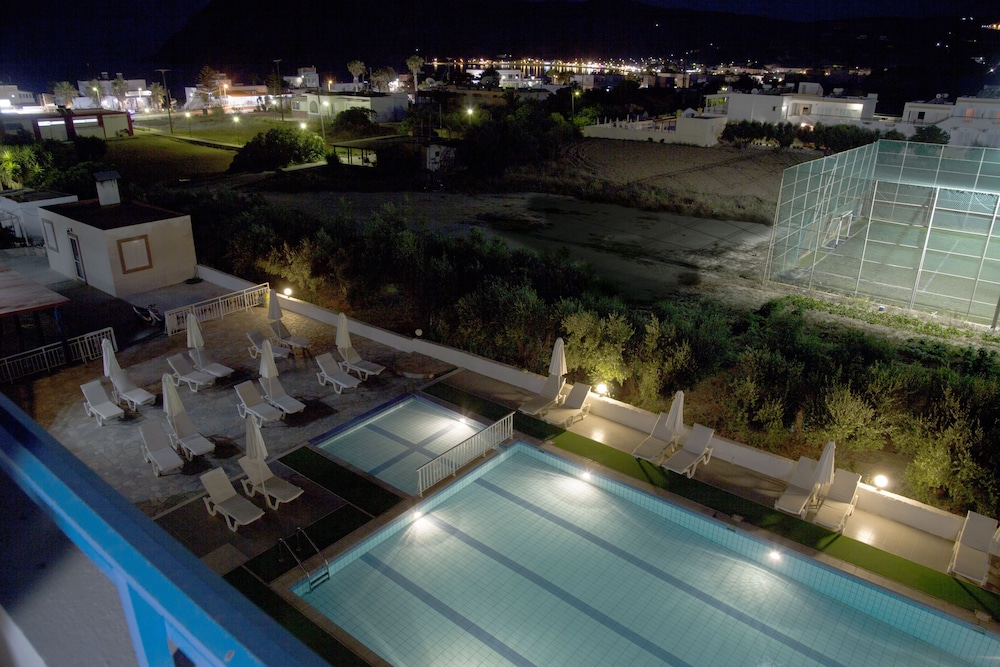 Hotel Athinoula in Onia