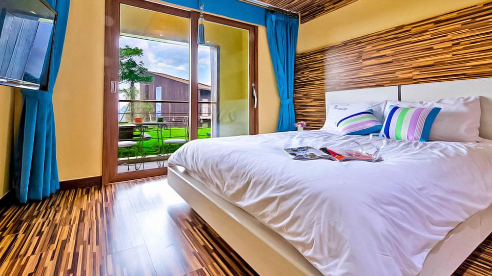 Geoje The Beach Pension 4/20