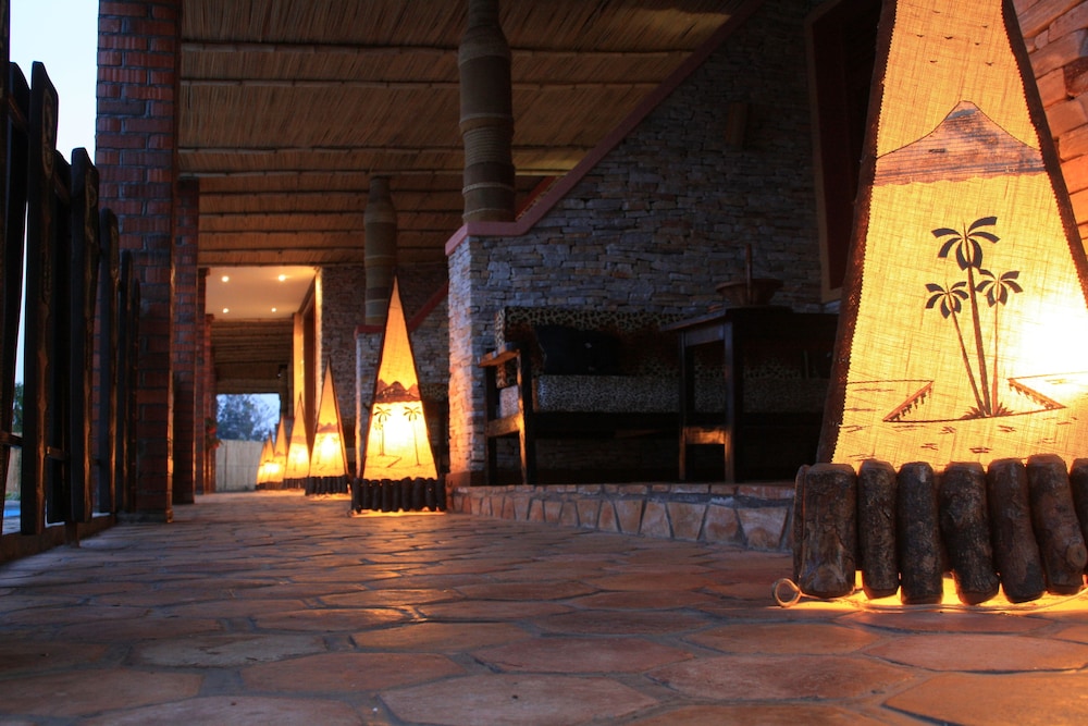 Inside Afrika Boutique Hotel 11/27