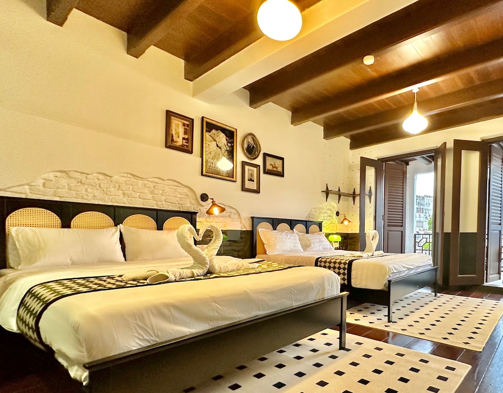 Wayfarer Guest House 8/50