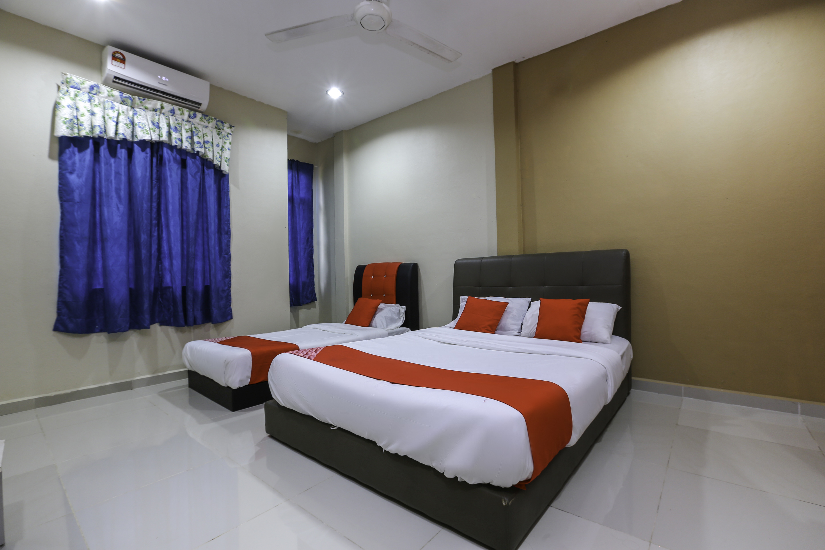 غرفة ديلوكس ثلاثية، OYO 89933 Nun Hotel 3/4