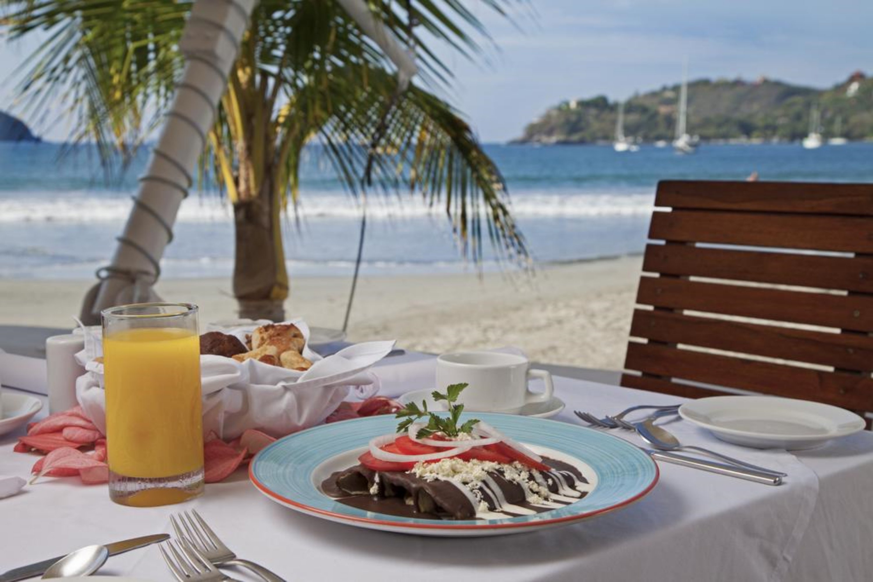 Aura del Mar Hotel 42/67