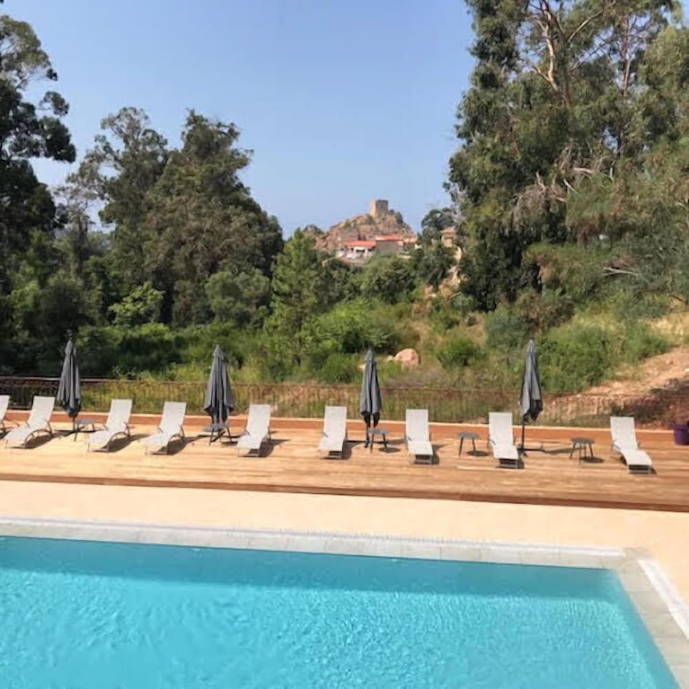 Hotel Corsica 42/50