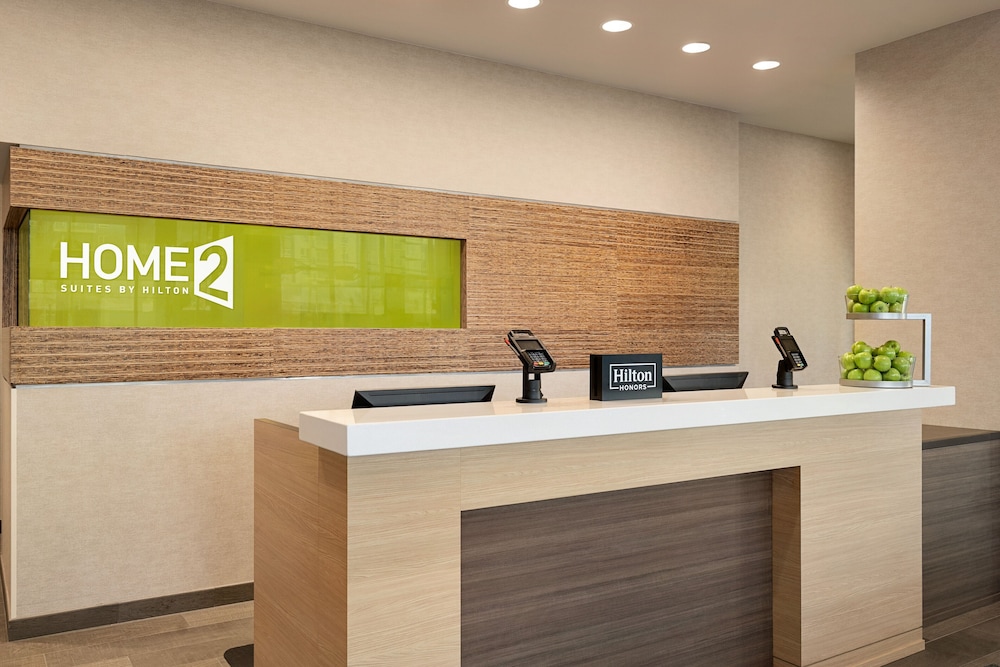 Home2 Suites by Hilton Woodland Hills Los Angeles 3/48