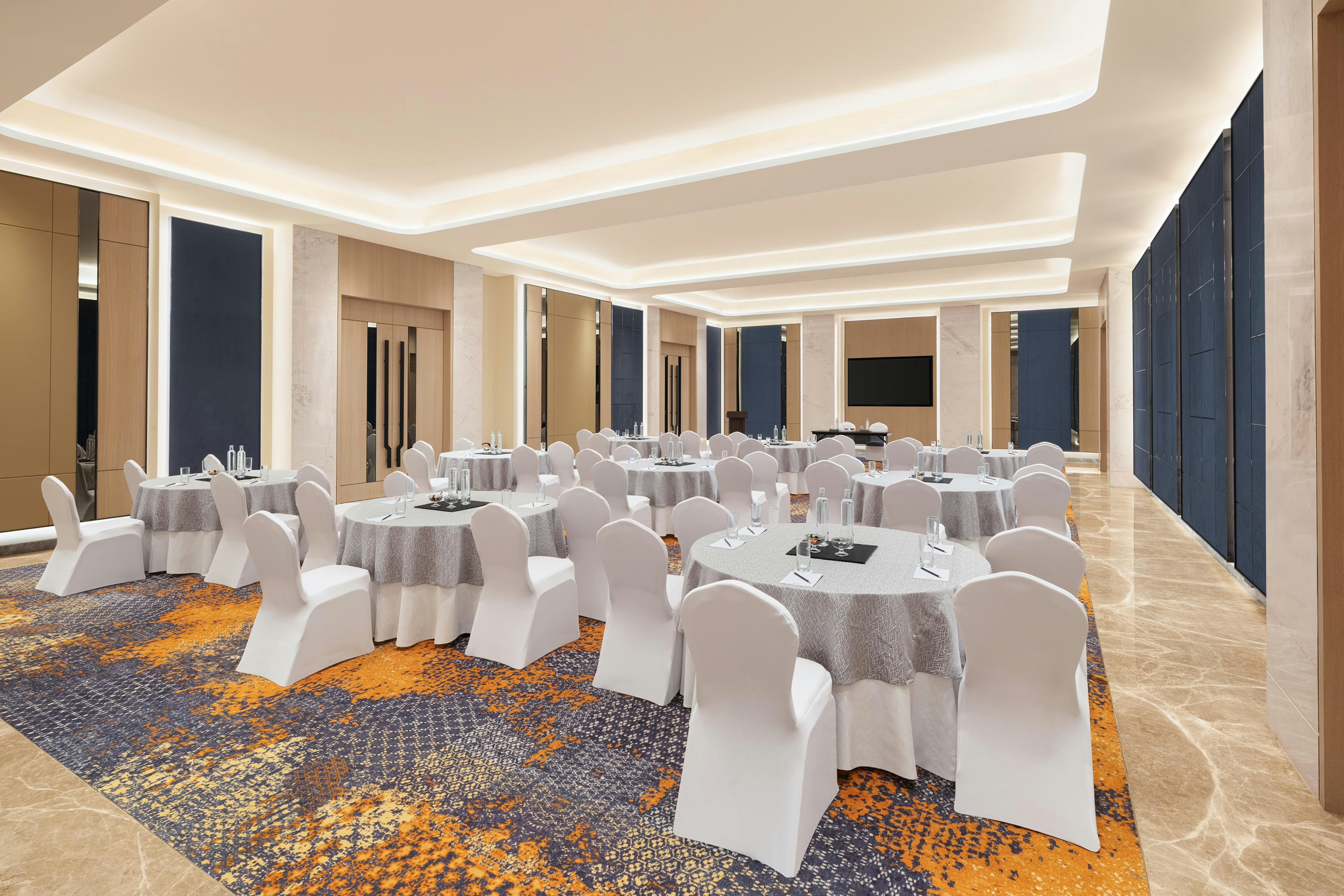 Hilton Garden Inn Surat City Centre 25/28