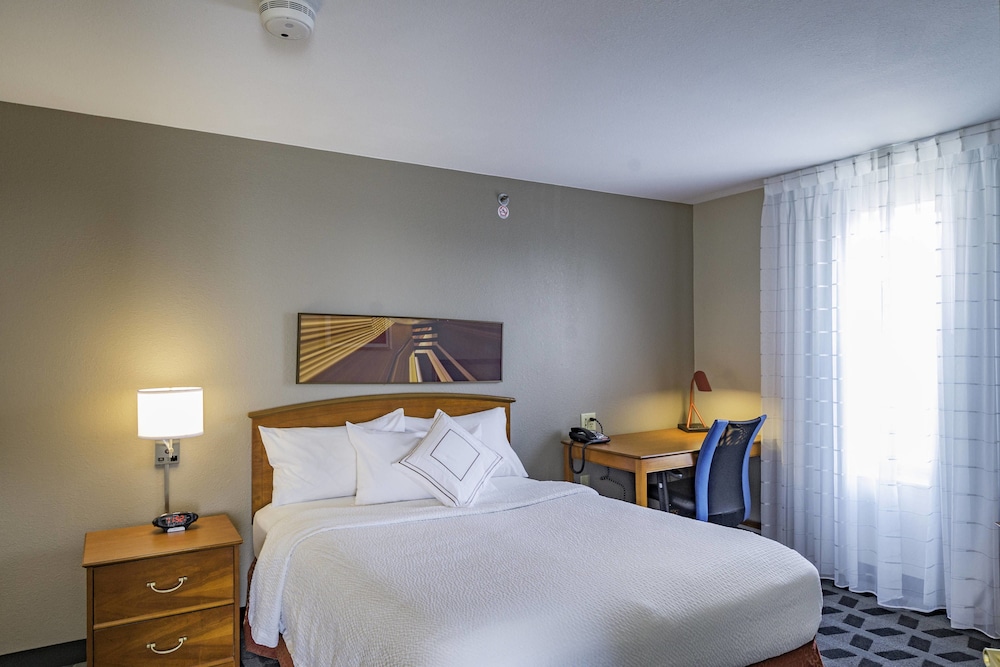 TownePlace Suites Cleveland Streetsboro 7/33