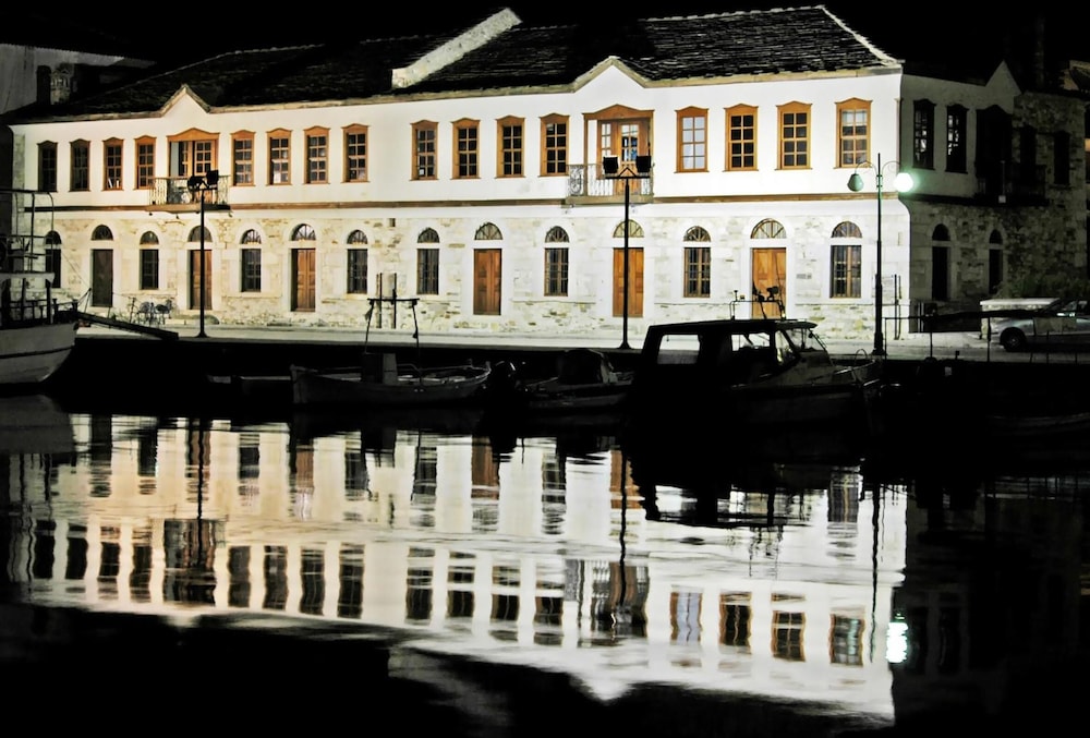 Hotel Macedon 1/43