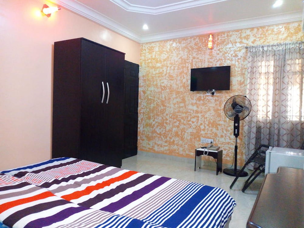 De Maria Inn 19/30