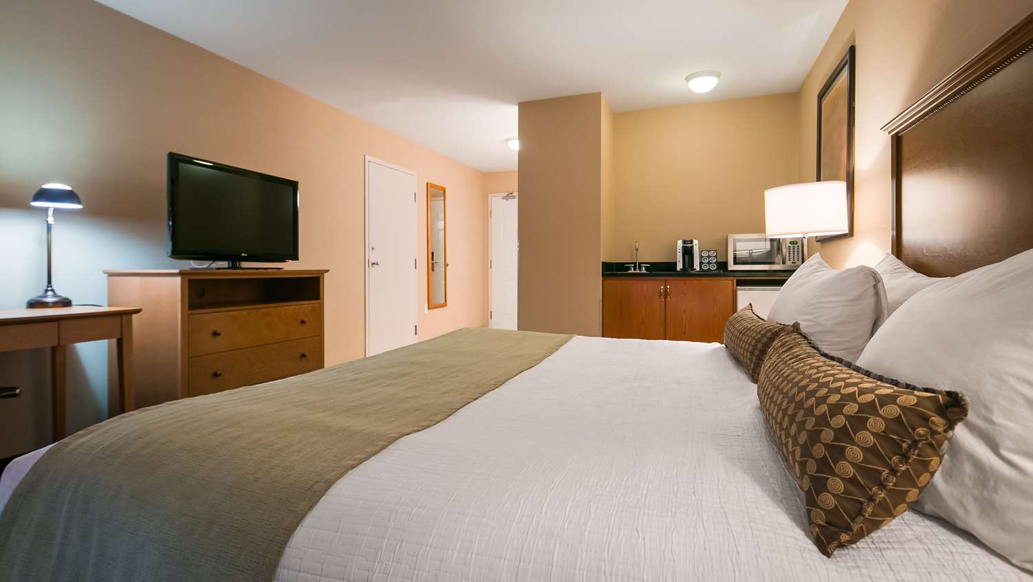 Room, Queen Bed