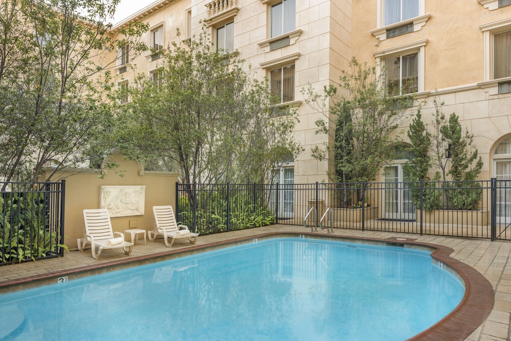 Ayres Hotel Manhattan Beach Hawthorne 39/42