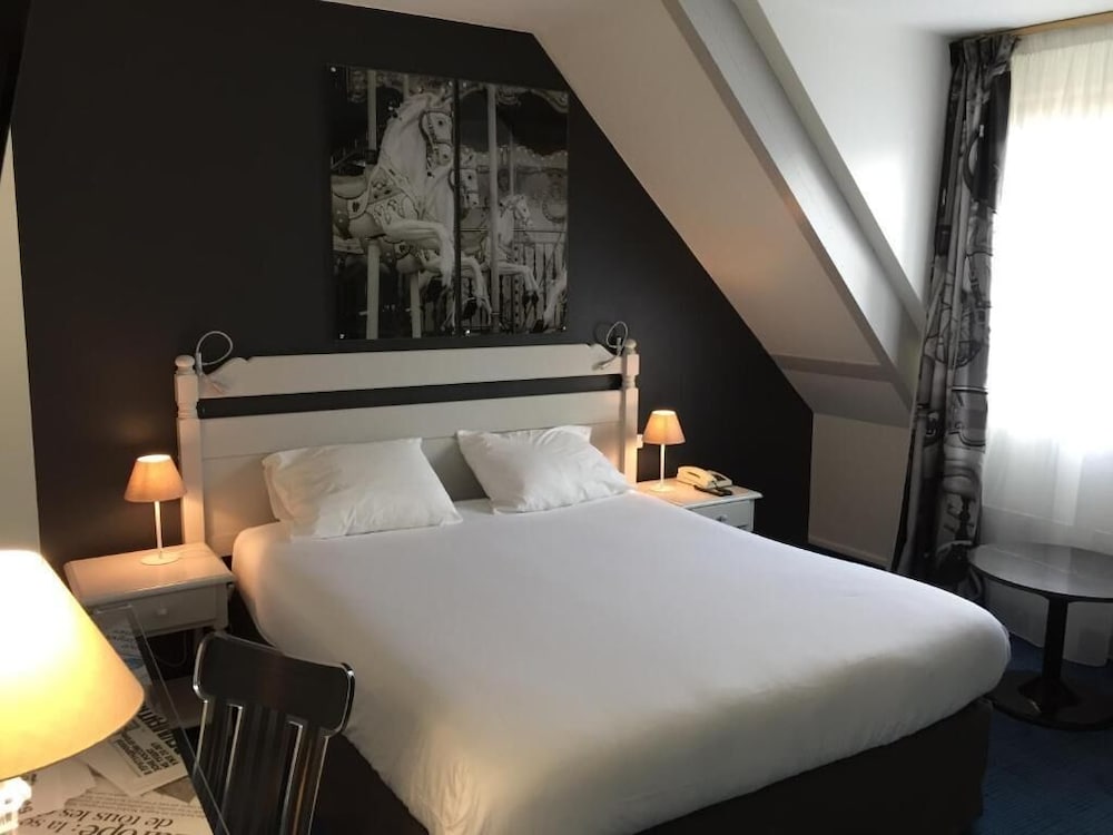 Hotel the Originals City Rueil Centre 19/67