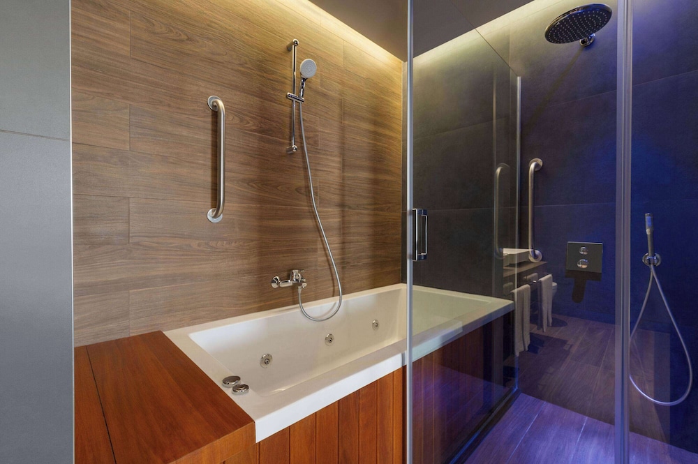 FT Lotus Thermal Hotel & SPA Trademark Collection by Wyndham 35/38