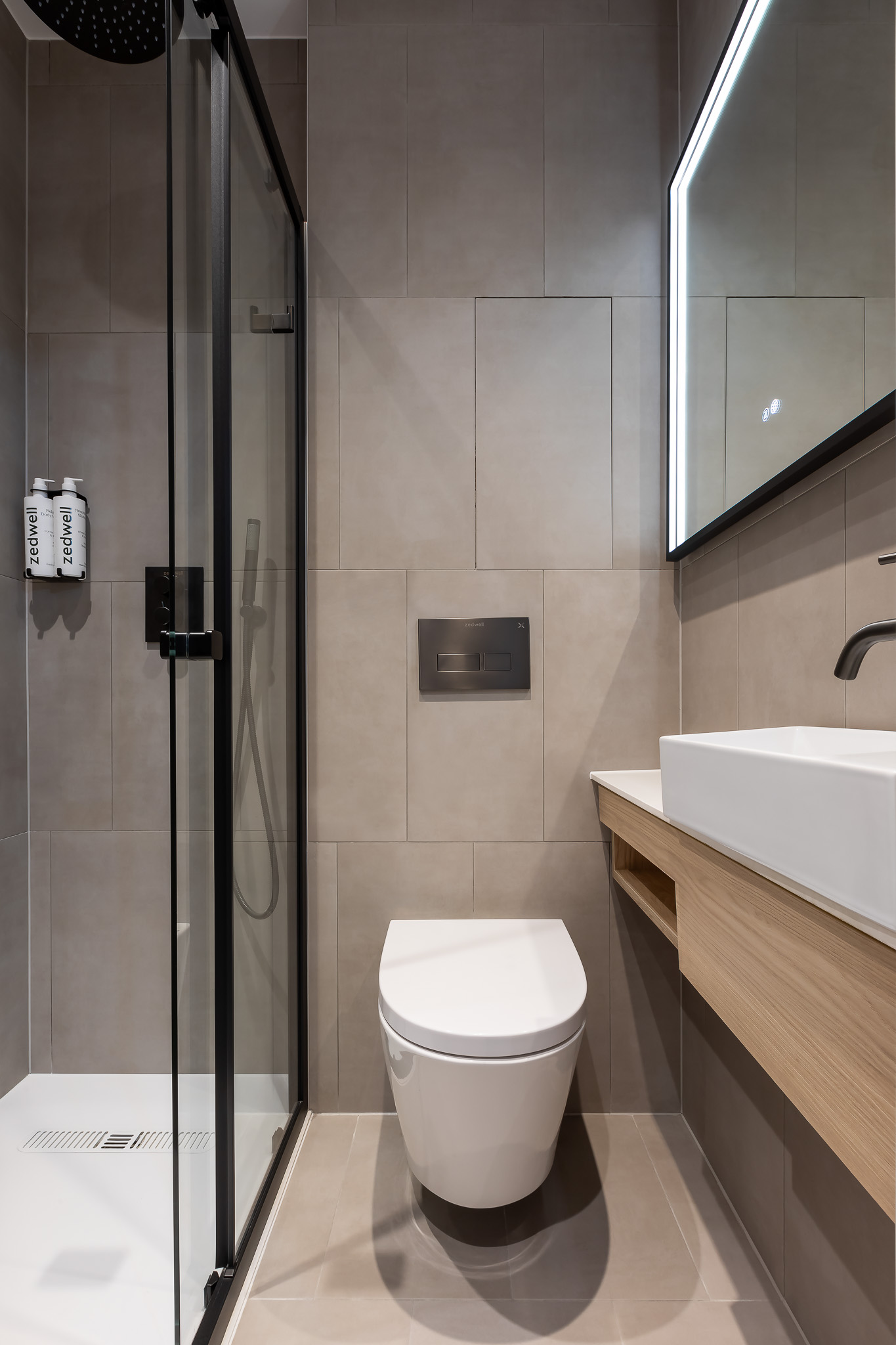 Zedwell Knightsbridge 7/10