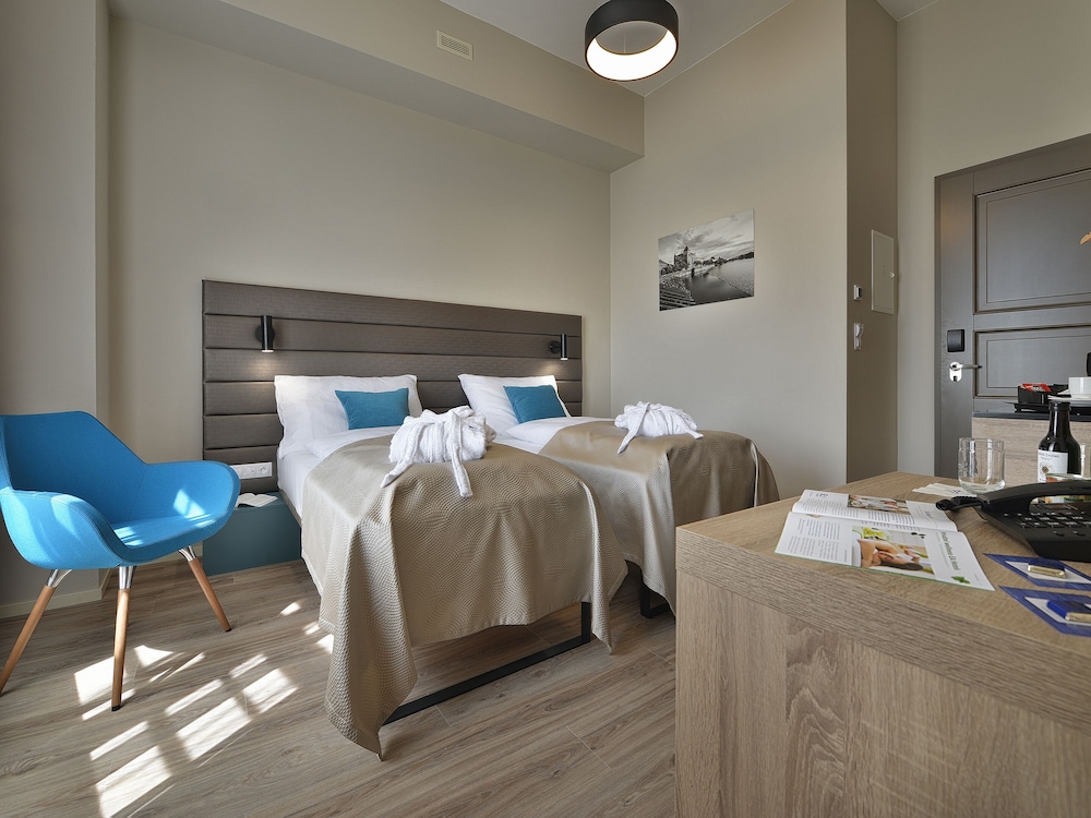 Ea Hotel New Town 16/47