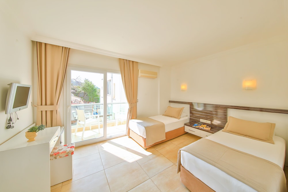 Hotel Linda Kas 23/53