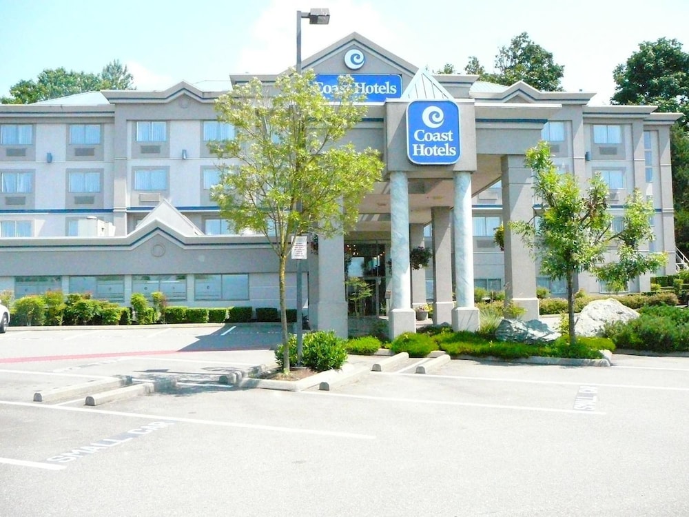 Coast Abbotsford Hotel And Suites 5/50