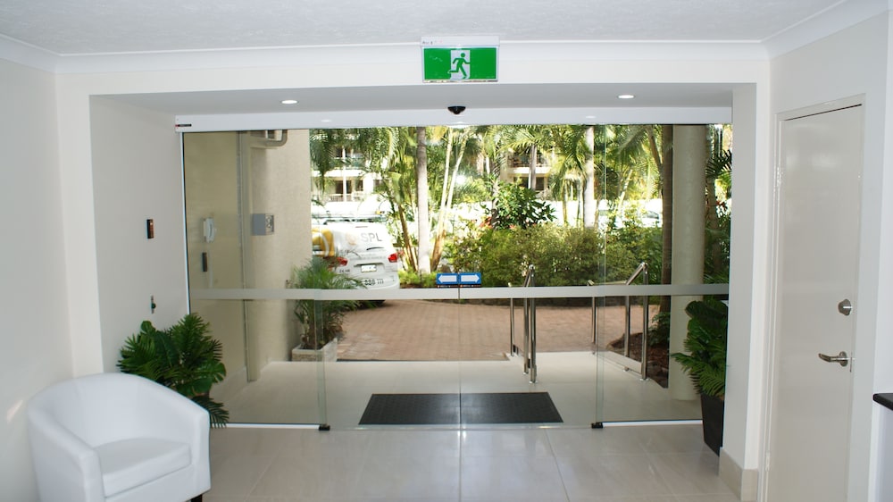 Mari Court Resort 7/72