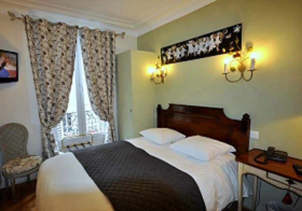 HOTEL DES BAINS 13/60