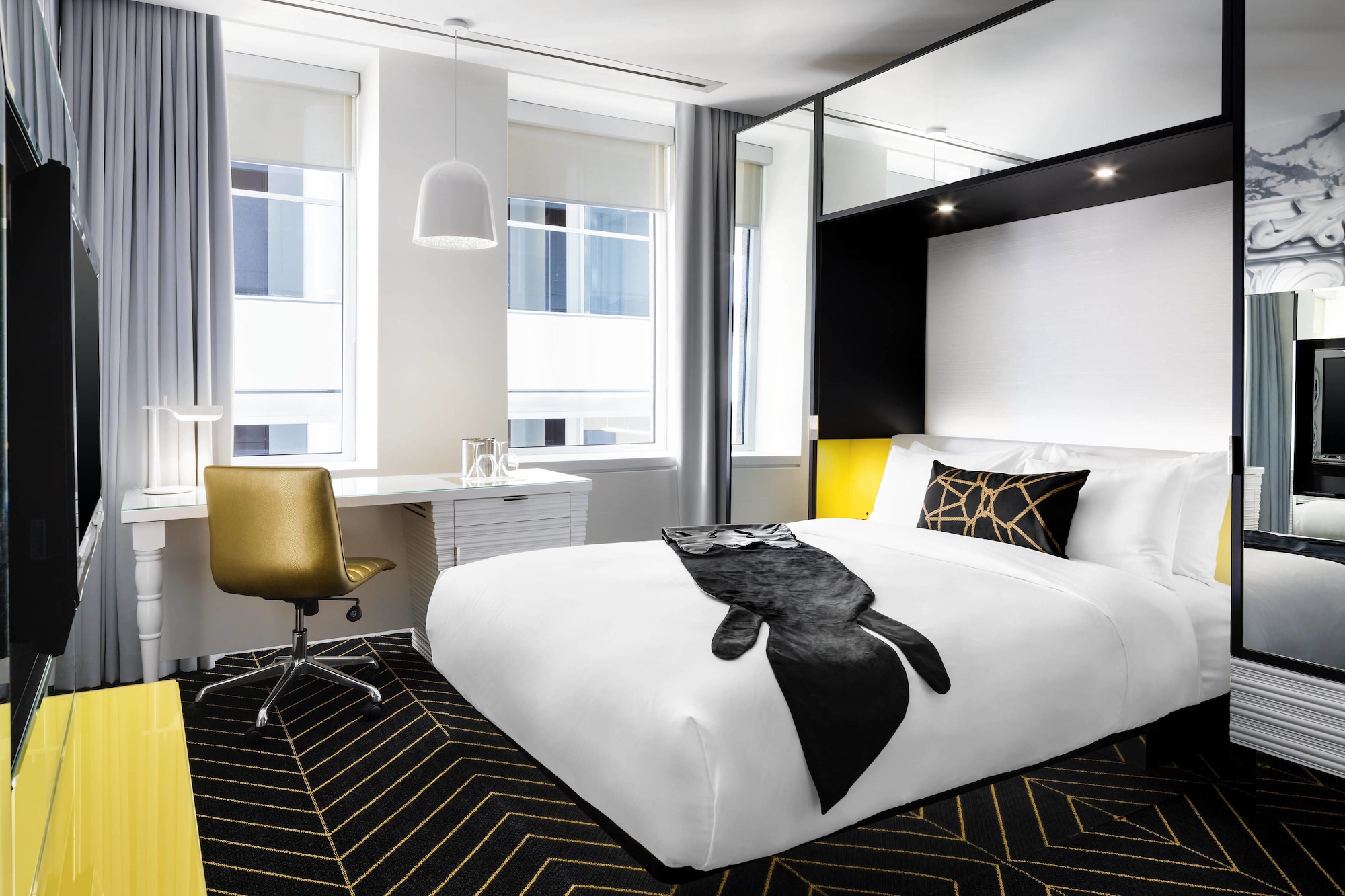 Room at W Montreal, MONTREAL