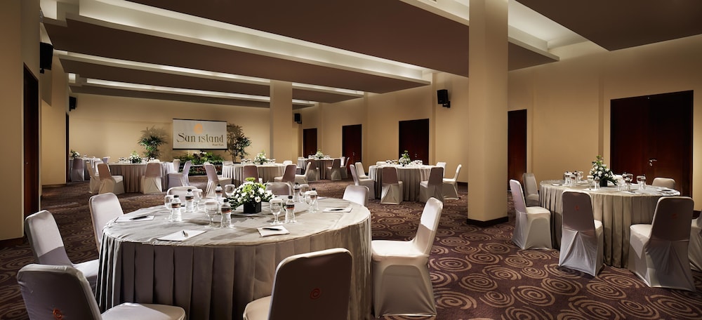 Sun Island Hotel and Spa Kuta 43/49