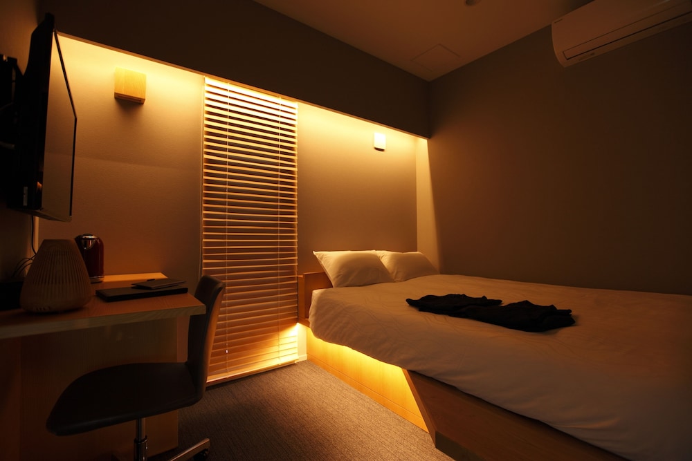 Amanek Ginza East 39/57