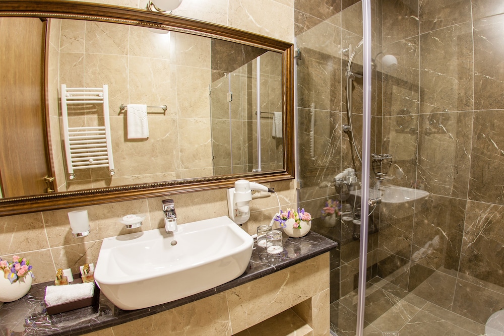 Tbilisi Laerton Hotel 48/50