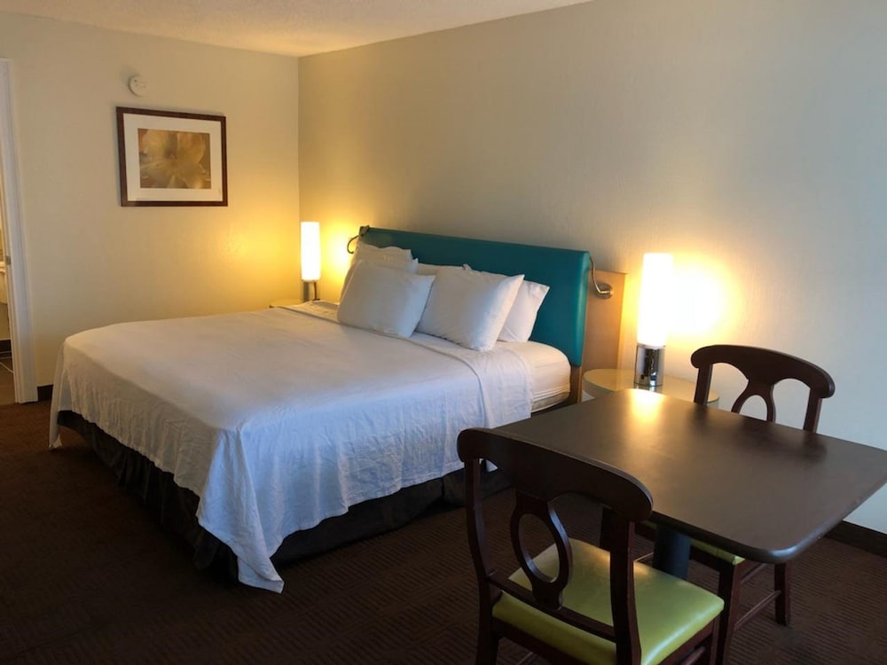 Floridian Hotel 33/71