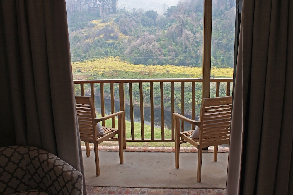 Blackwaters River Lodge 21/30