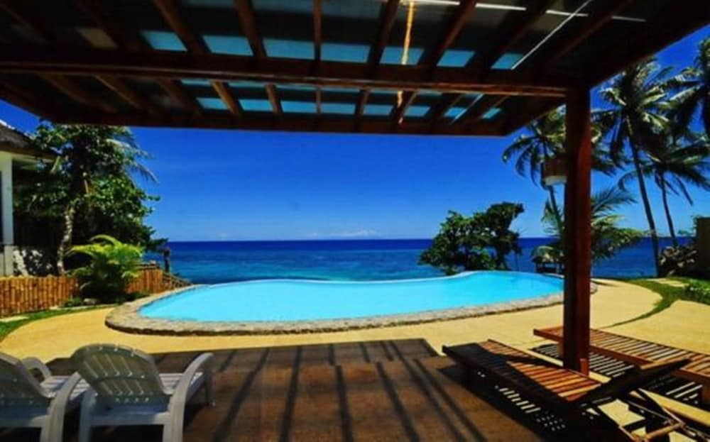 Parklane Bohol Resort and Spa 17/23