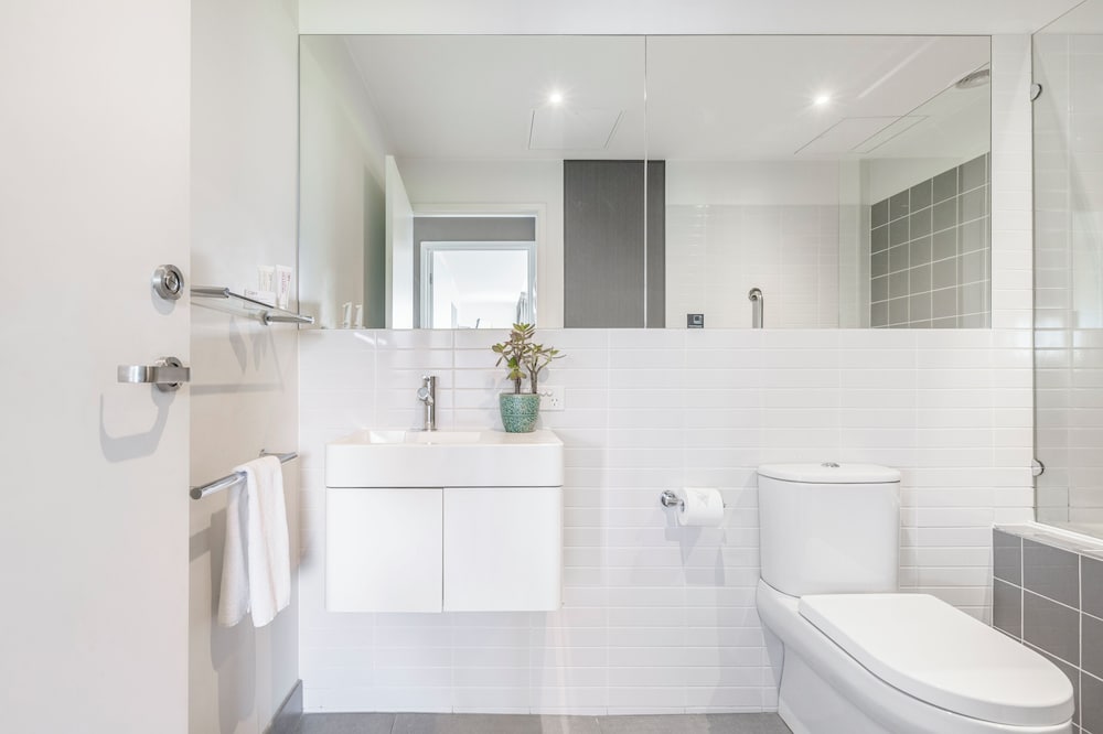 Punthill Oakleigh 46/50