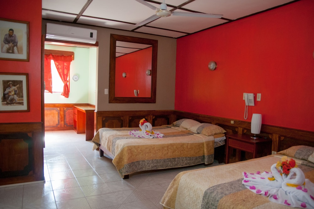 Hotel Mar De Luz 33/78