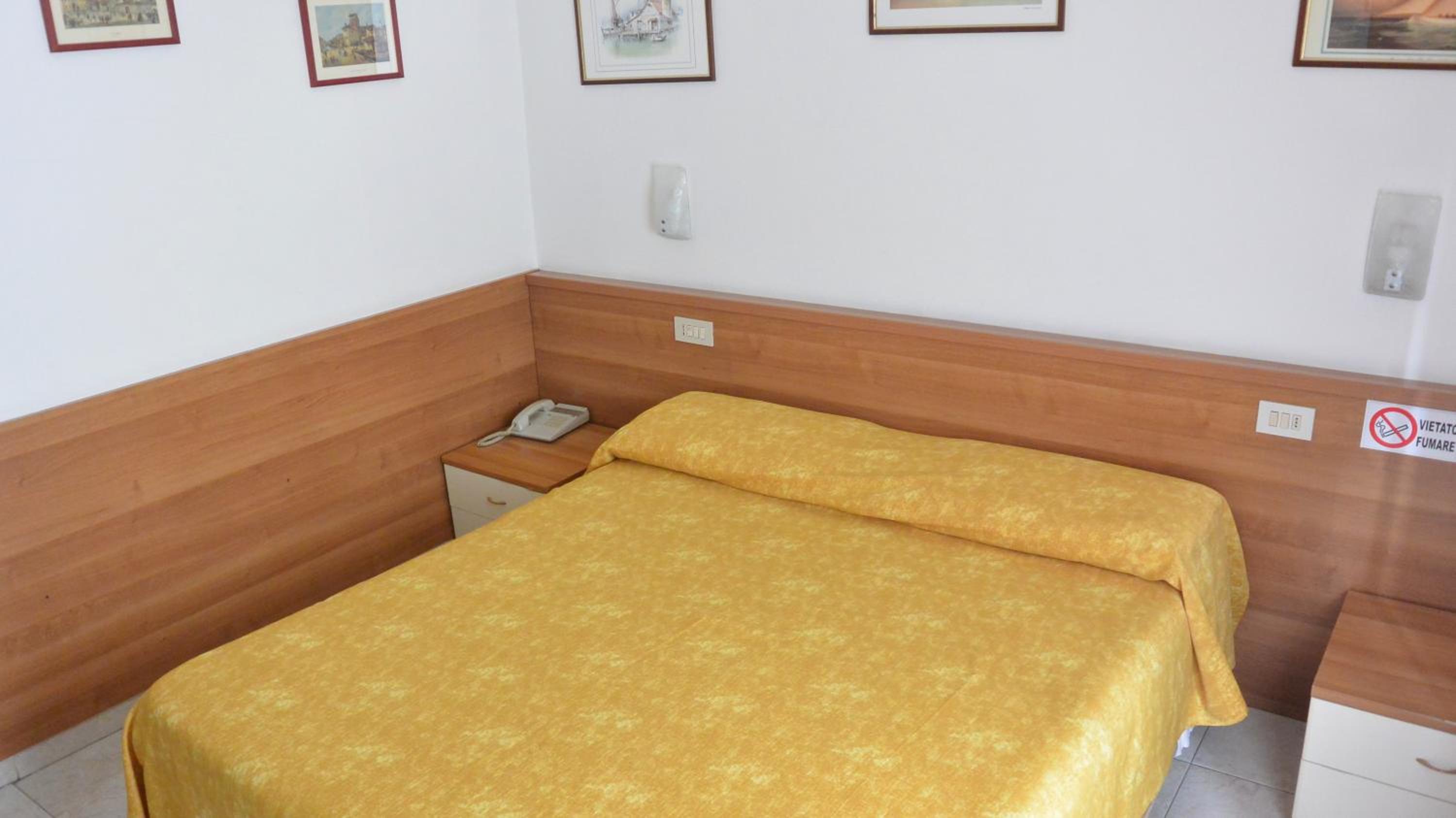 Hotel Mignon 12/46