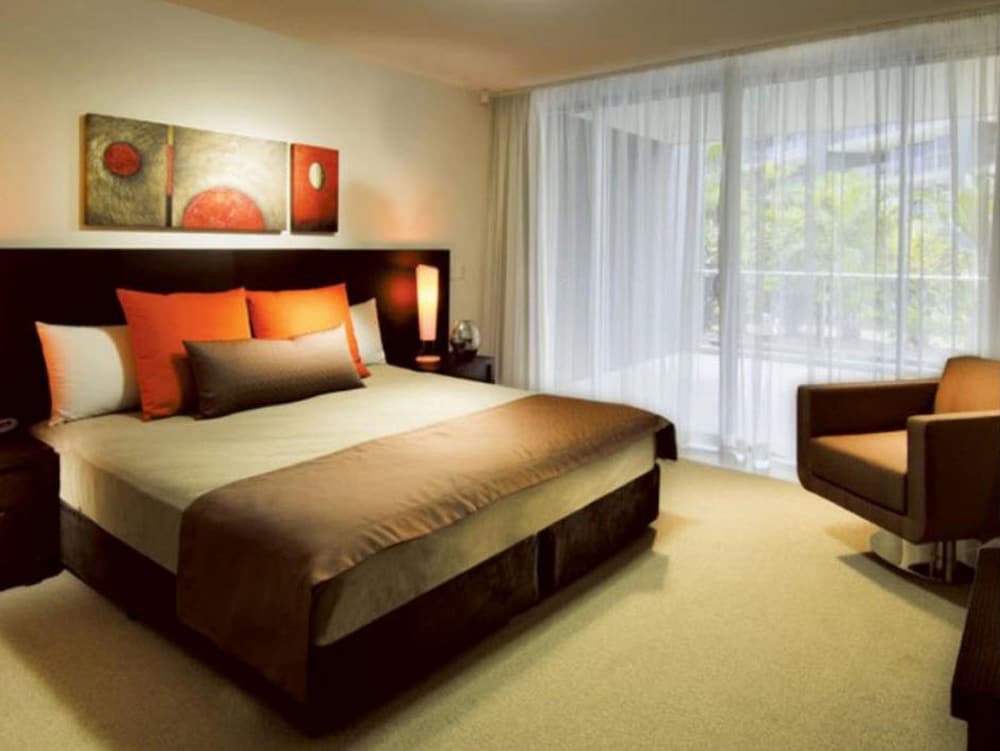 APARTMENT, 2 QUEEN BEDS