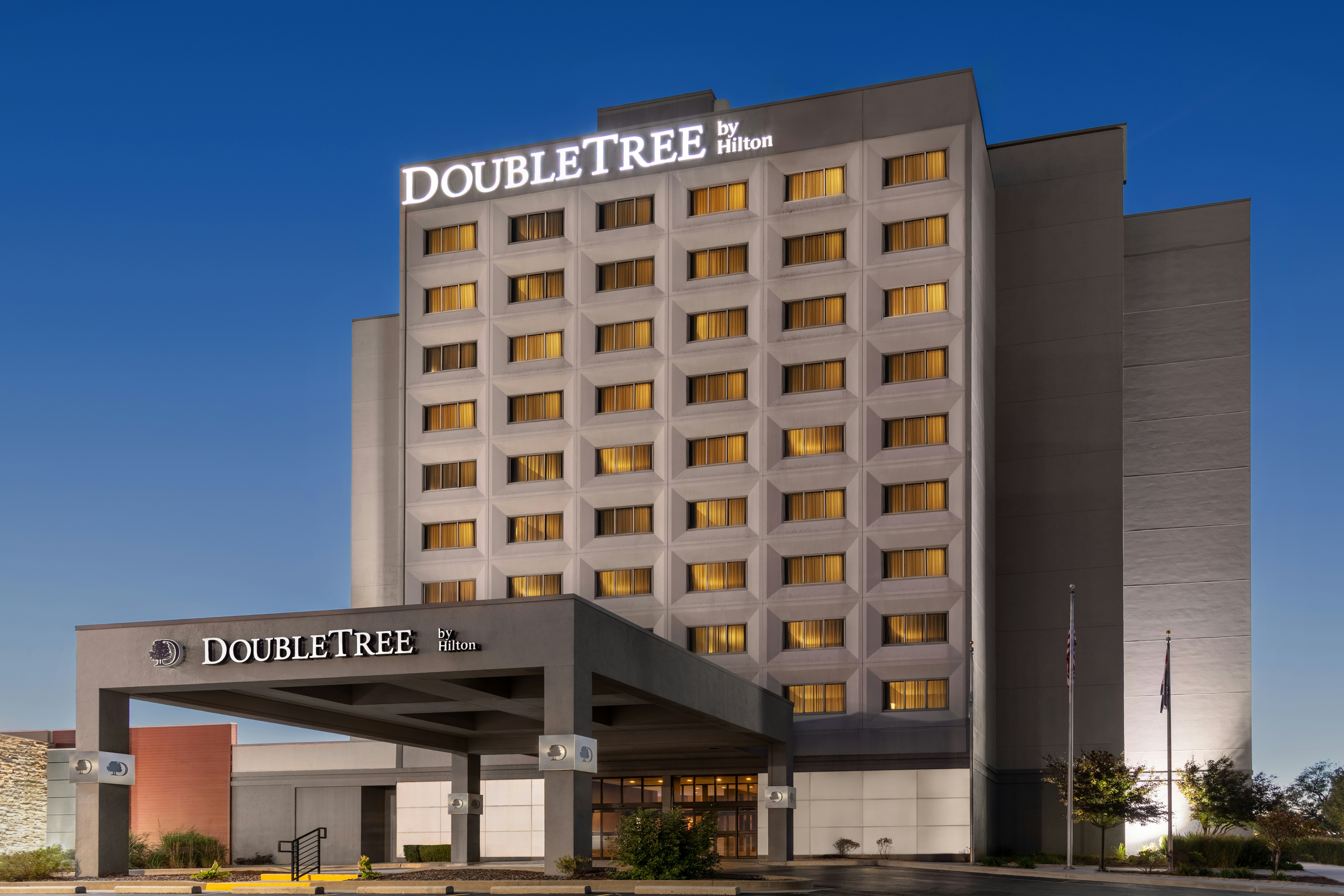 Doubletree Hotel Springfield 4/79