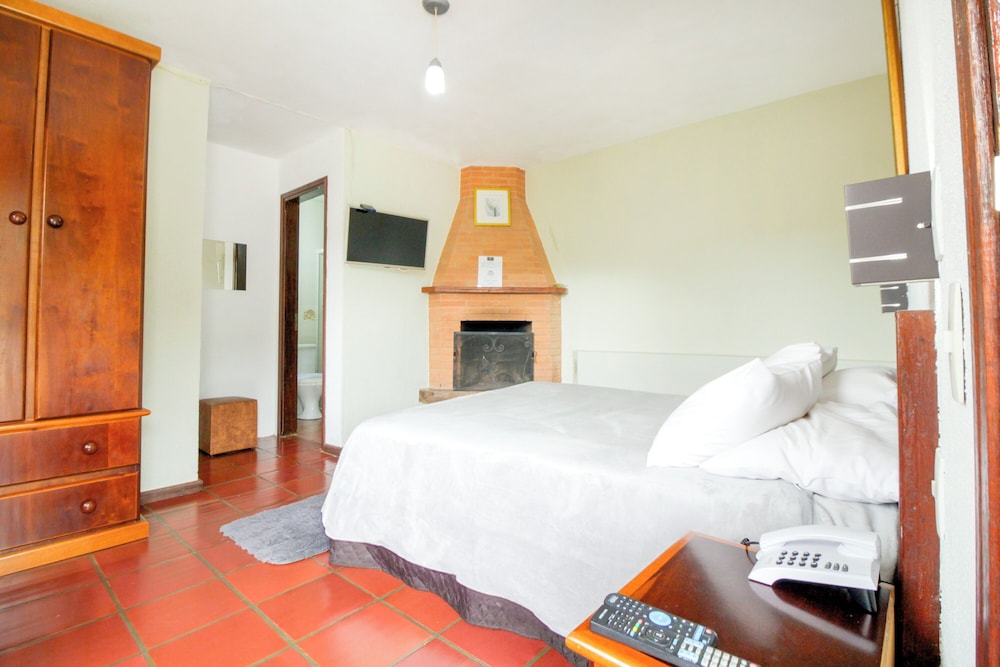 Hotel Ninho do Falcao 17/50