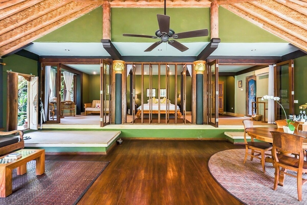 Villa Beji Indah 5/50