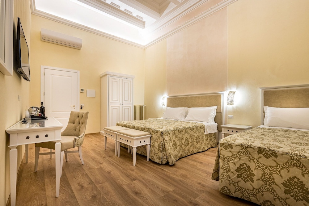 Hotel Alessandra 41/50