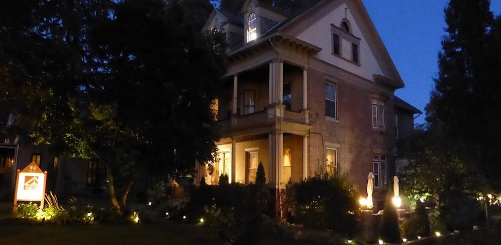 Barrister s Bed & Breakfast 5/42