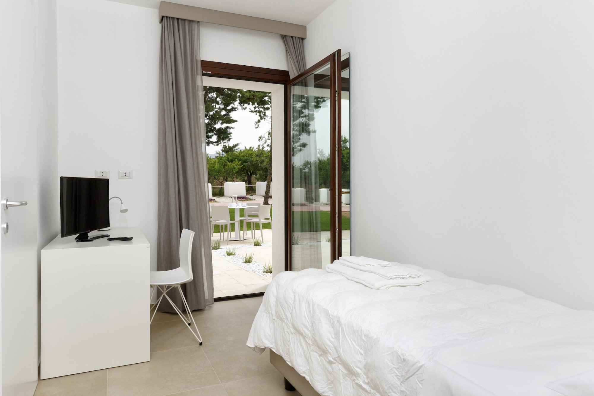 ROOM, SINGLE, TERRACE
